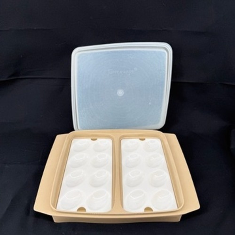 Vintage Tupperware Deviled Egg Keeper 723 Almond Beige 16 Slot Carrier with Lid